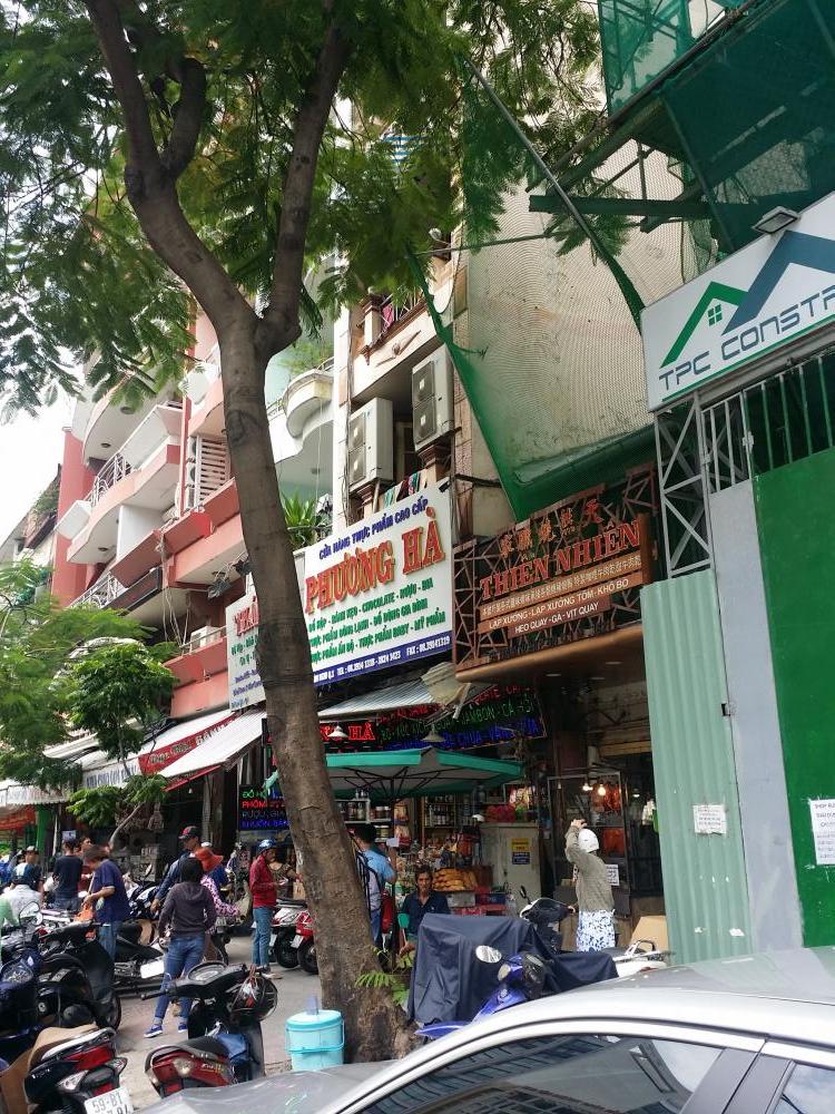 Vỡ nợ bán nhà mặt tiền Lê Lai, Phường Bến Thành, Quận 1. Giá: 41 tỷ