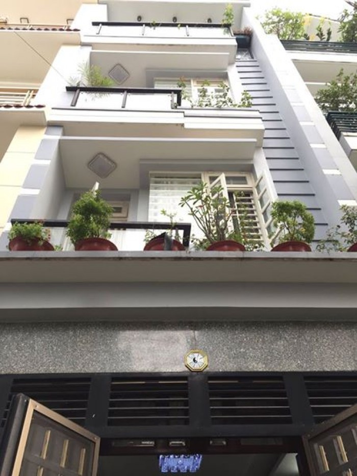 Nhà 2 lầu + ST sát mặt tiền Nguyễn Duy Dương, Q10. DT 3.5 x 13m