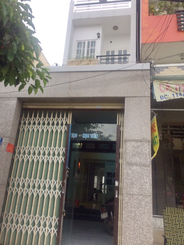 Bán gấp nhà 3.5 x 17m mặt tiền đường Huỳnh Tấn Phát, Phường Tân Phú, Quận 7