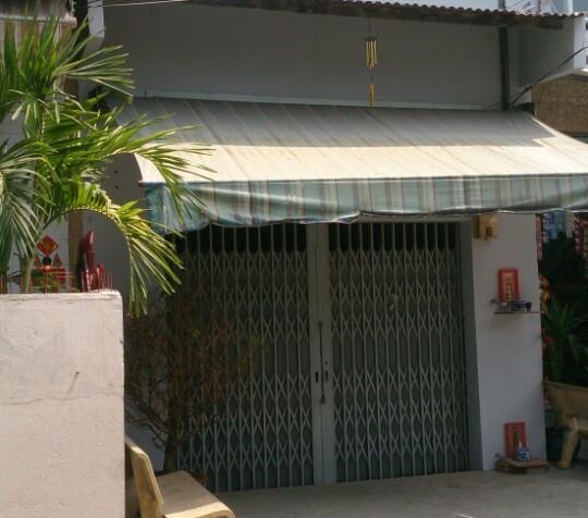 Bán nhà HXH Nguyễn Thiện Thuật, P2, Q3 38.4 m2 cần ra đi nhanh