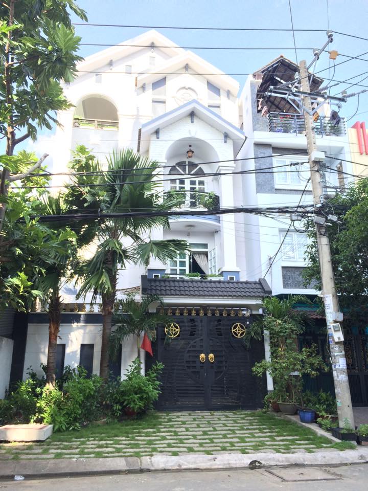 Nhà biệt thự MTKD Nguyễn Qúy Anh, P Tân Sơn Nhì, Dt 8x18.5m, nhà 2 lầu, ST. Gía 17 tỷ TL