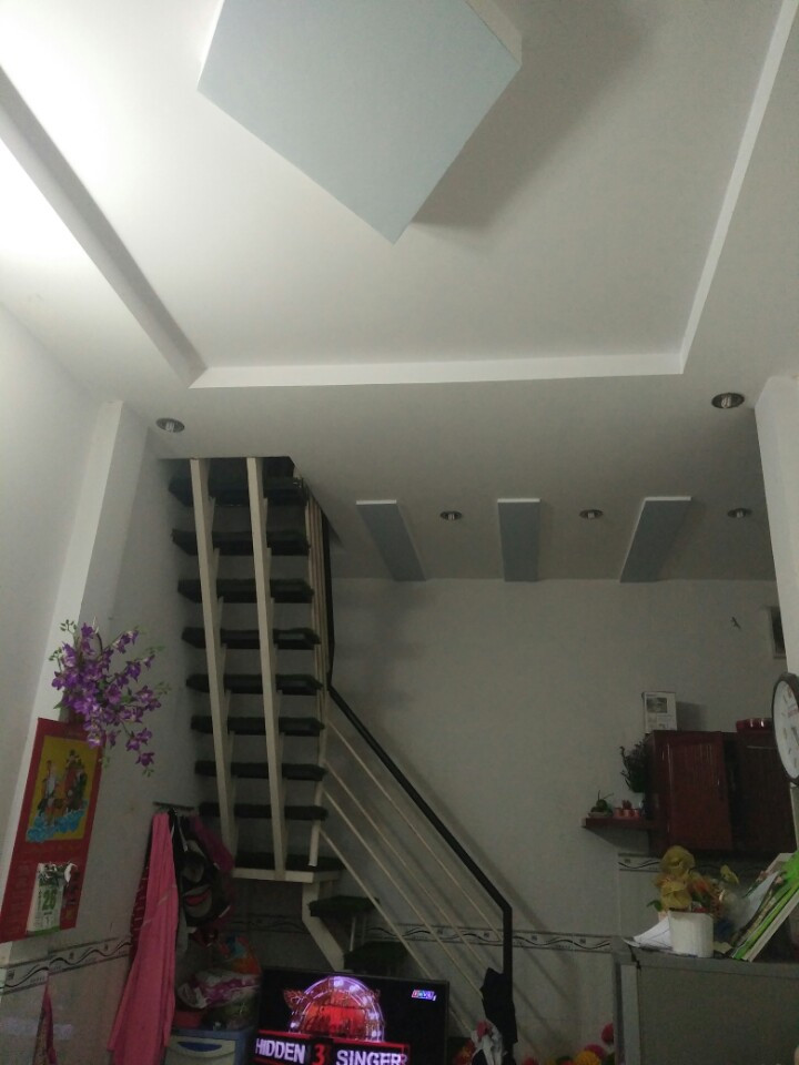 Nhà Chính chủ, 1 lầu, hẻm vào Nguyễn Văn Quá, 24 m2