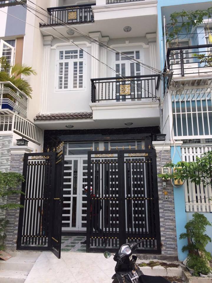 Nhà bán nằm trong khu dân cư Sài Gòn Mới, xây mới có thể vào ở ngay