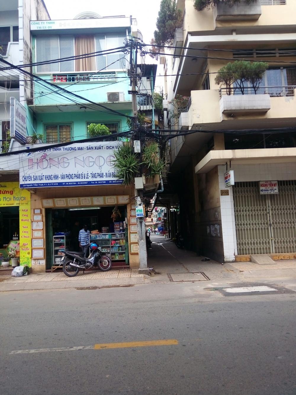 Bán nhà mặt tiền đường Trần Phú Quận 5 DT: 4mx21m 1T 2 lầu