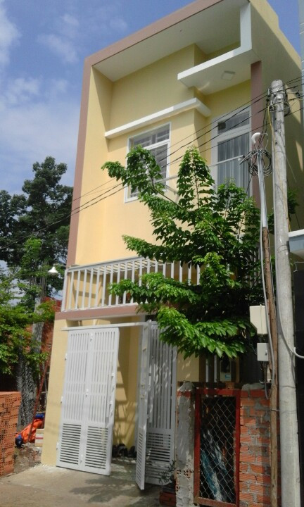 Bán nhà riêng tại đường Hoàng Hữu Nam, Phường Tân Phú, Quận 9, Tp. HCM, dt 165m2, giá 2.65 tỷ