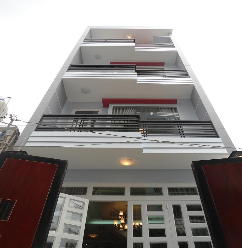 Nhà 4 lầu hẻm 5m đường Nguyễn Thiện Thuật, Q3 13.5 tỷ