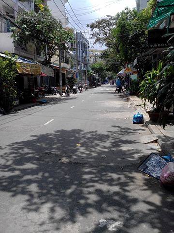 MT GẦN chợ Nguyễn Bá Tòng. quận tân phú. 4x20m. 2 lầu ST. Giá 6,9 tỷ