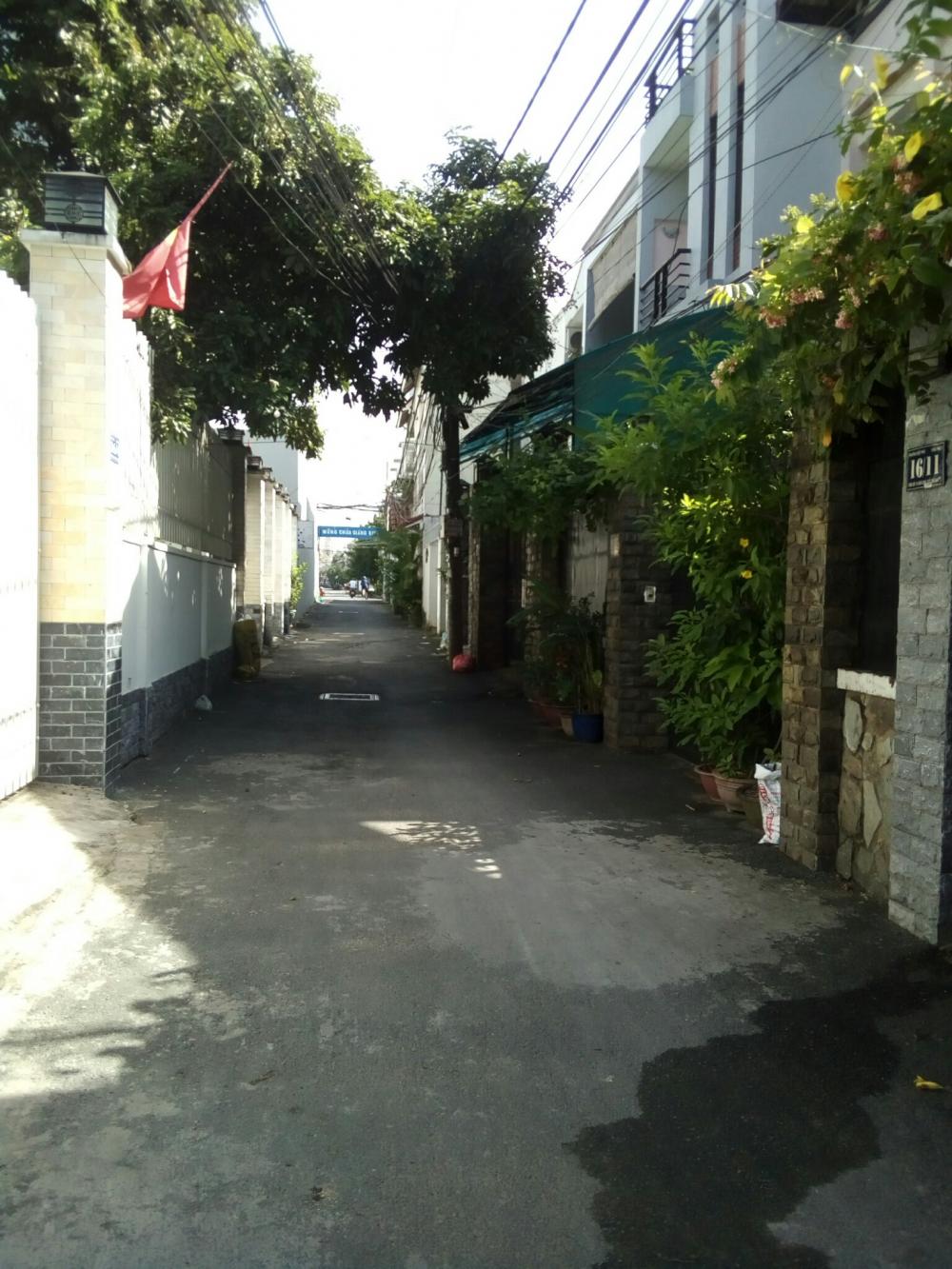 Bán nhà đường Dân Chủ, Hiệp Phú, quận 9, 125m2 công nhận