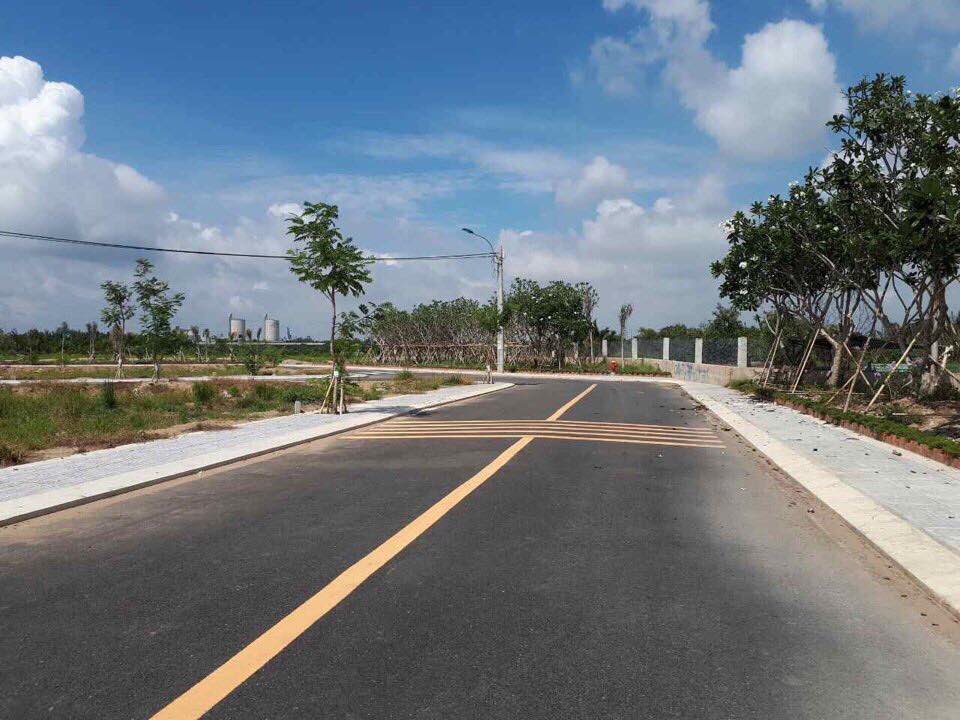 705tr/nền DT 55m2, siêu dự án Long Phước, Đảo Nhà Vườn, cách Vincity 3km
