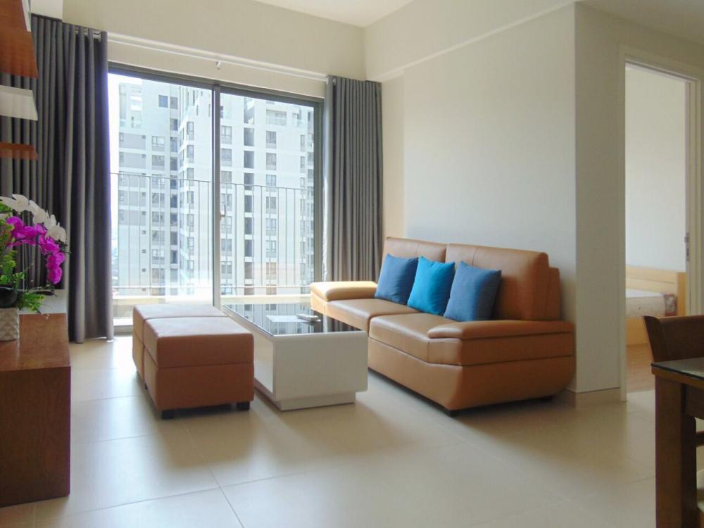 Cho thuê căn hộ số 8 tháp T5 Masteri diện tích lớn, $850 LH 0909003043