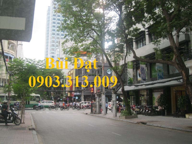 Bán mặt tiền đường Tú Xương, Phường 7, quận 3, diện tích : 5x26, nhà bao gồm 1 trệt, 1 lầu