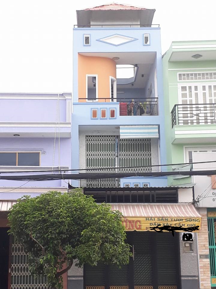 Cần bán gấp nhà mặt tiền, đường Huỳnh Tấn Phát quận 7.DT 4x26m, 2 lầu, giá 4.9 tỷ