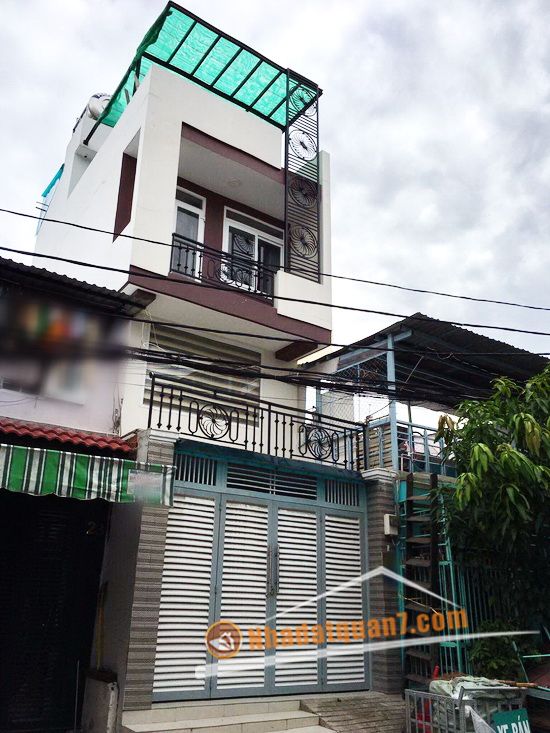 Bán nhà phố hiện đại 2 lầu mặt tiền đường Số 53, P. Bình Thuận, Quận 7