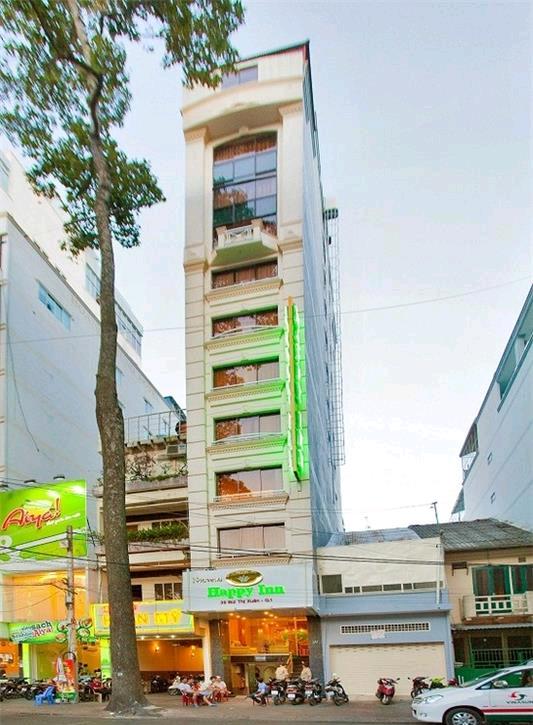 Cần bán gấp khách sạn cao cấp MT đường Bùi Thị Xuân, Quận 1. Xây 12 lầu, 36P, giá 62 tỷ