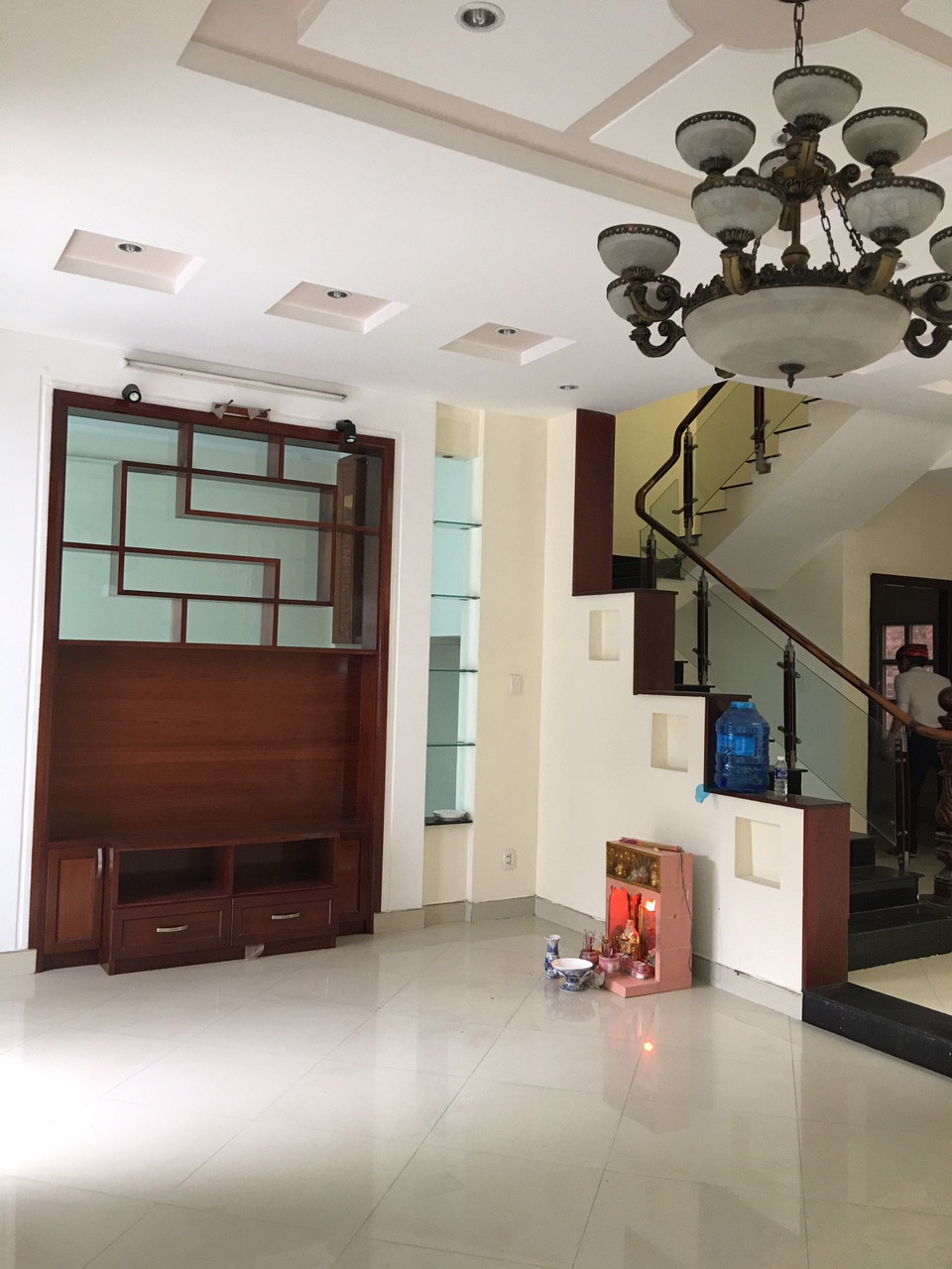 Bán nhà biệt thự thích hợp KD cho thuê tại Nguyễn Thượng Hiền, DTCN 169m2, giá 11 tỷ