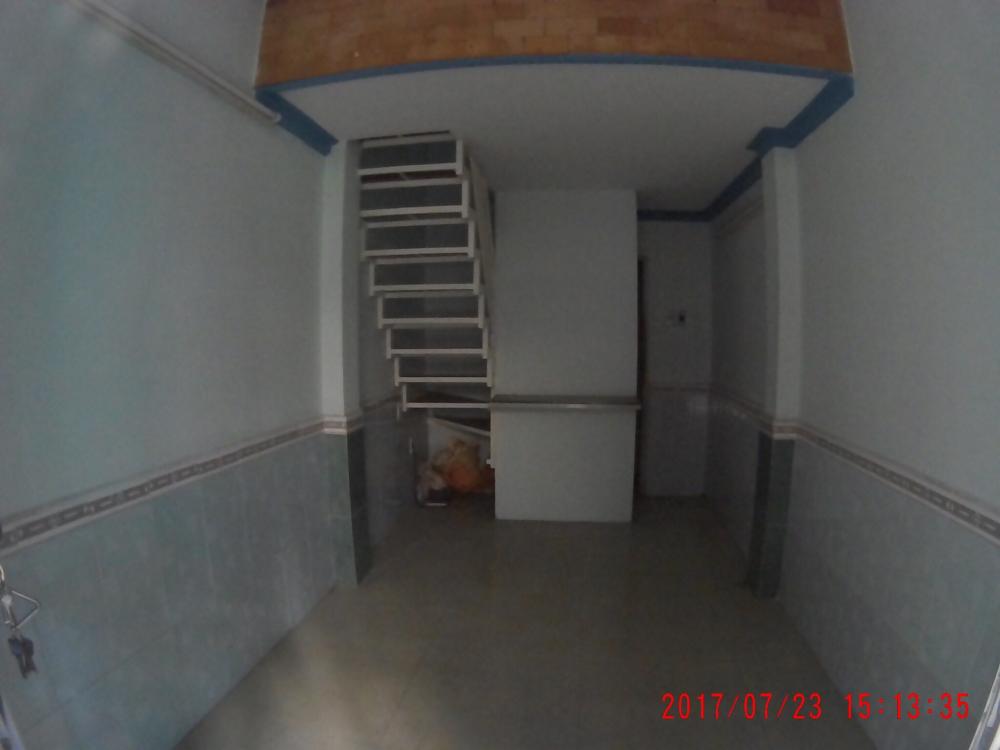 Bán nhà hẻm 576 Đoàn Văn Bơ - Thông 2 hẻm
