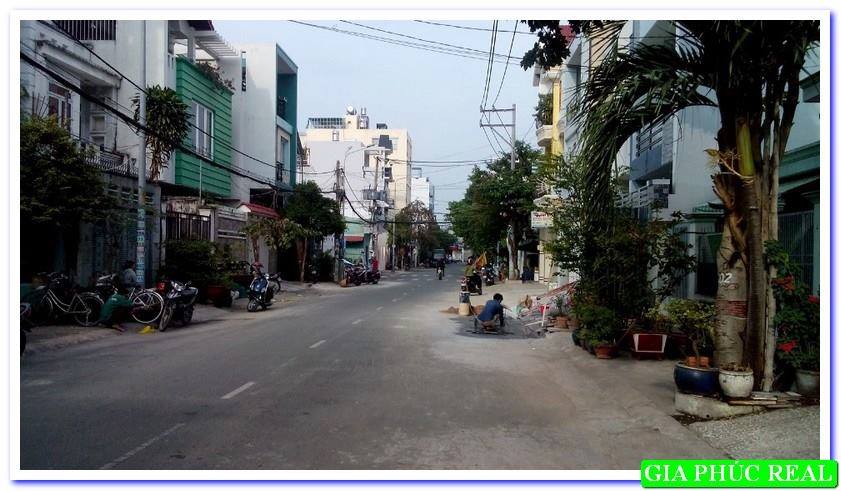 MT Lê Cao Lãng, Quận Tân Phú, dt 13x20m, đúc 3 tấm. Giá 13.5 tỷ