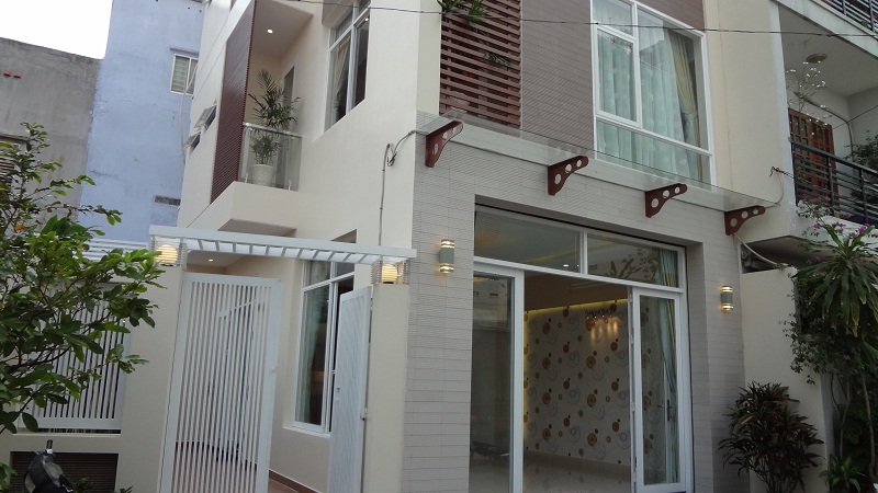 Bán nhà mặt phố tại Đường Bành Văn Trân, Phường 6, Tân Bình, DT 5x18m, 1 lầu, giá 9.6 Tỷ
