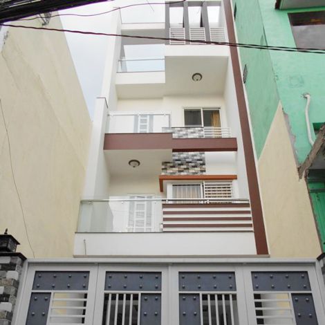 Bán nhà 2 Mặt tiền đường Ba Vân Quận Tân Bình. DT: 8.3x13m, 2 lầu. Giao nhà ngay