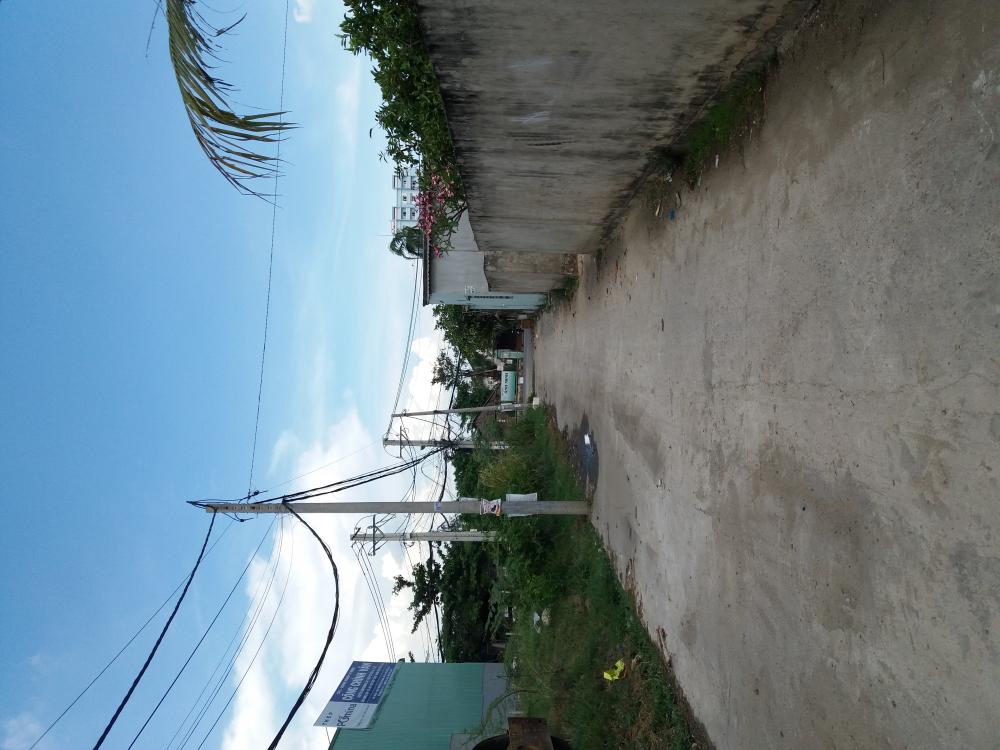 	Bán nhà quận 9 gần Nguyễn Duy Trinh mới 2.4 tỉ