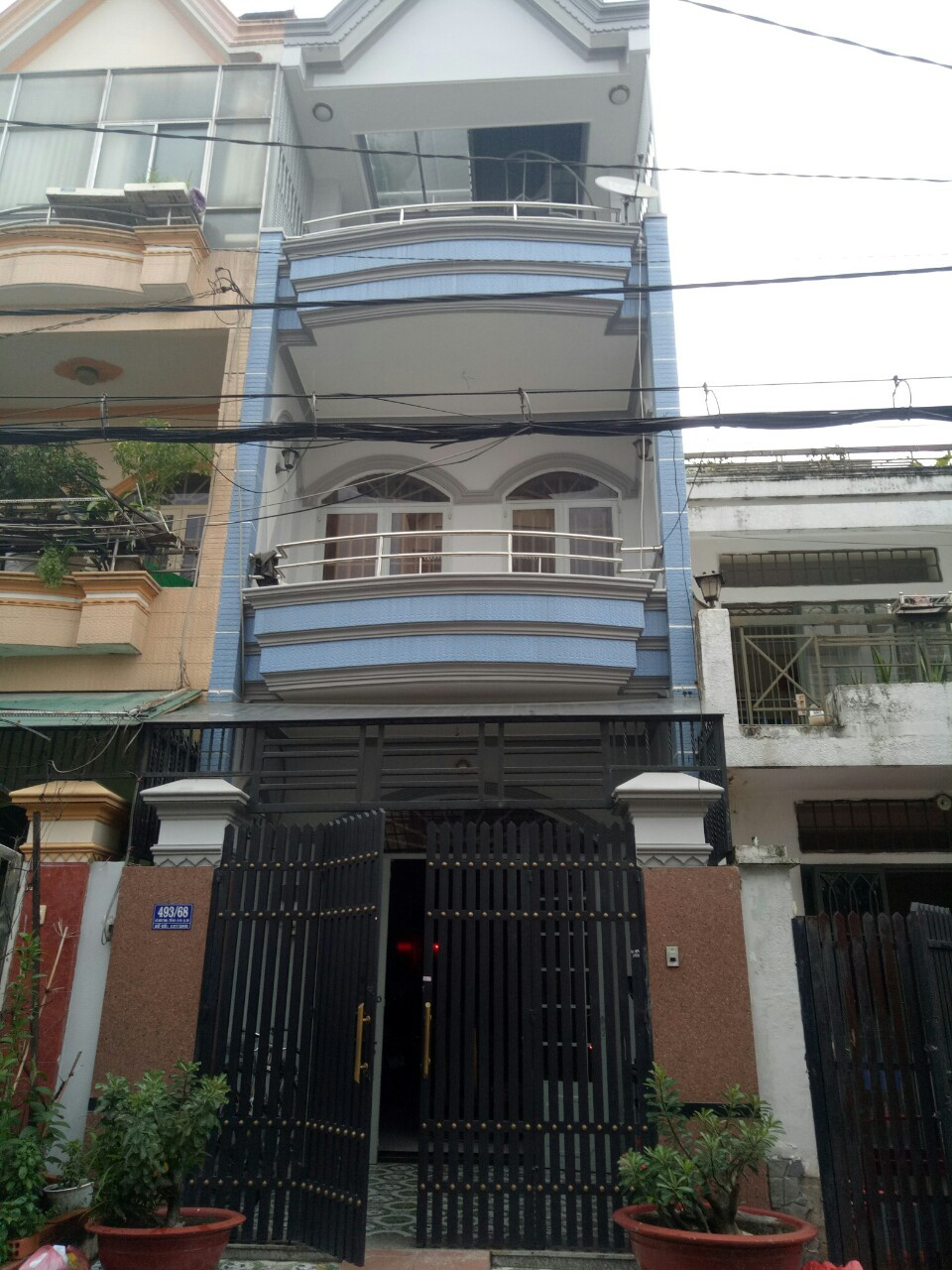 Nhà mặt tiền Nguyễn Thái Sơn, DT 3.8x16m, P5, Gò Vấp