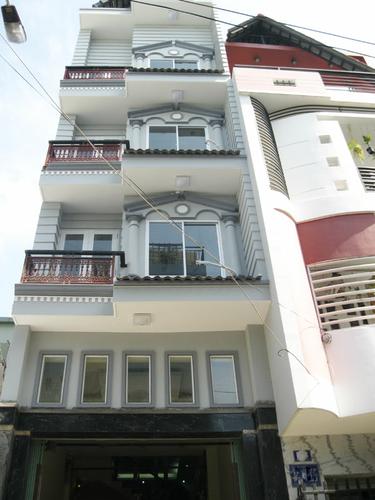 Bán nhà đường Lê Lai, P. Bến Thành, Quận 1, 4 lầu mới đẹp, giá 9 tỷ - 0914468593