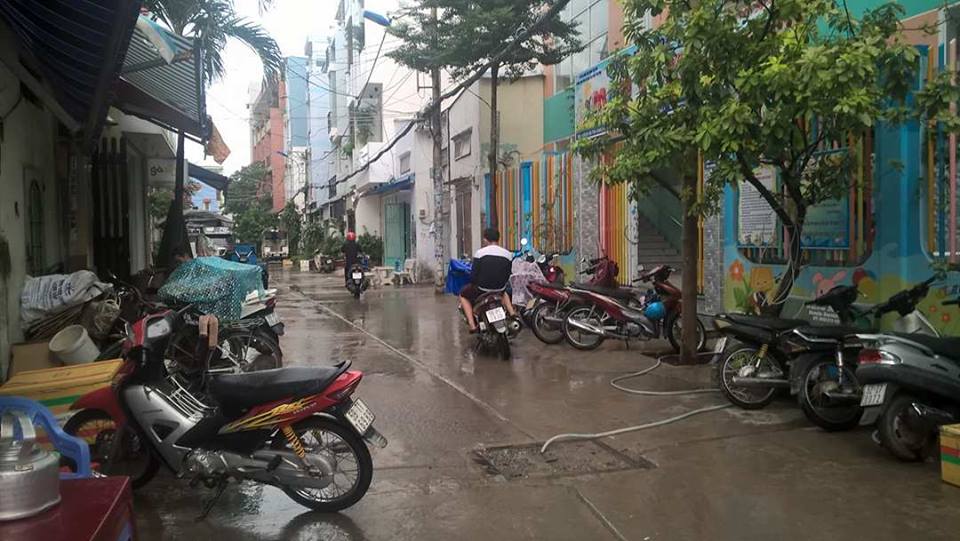 Nhà hẻm 128 Tân Hương, P.Tân Quý, dt 4x15m, 2 lầu. Giá 4,5 tỷ