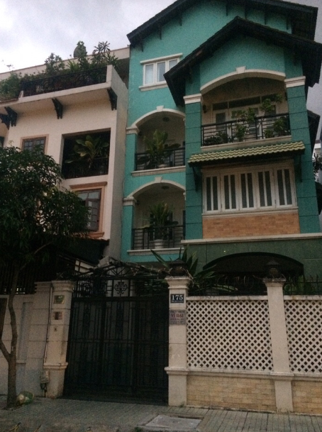 Bán nhà khu cao cấp Nguyễn Văn Trỗi, DT: 10x18m, giá 23 tỷ