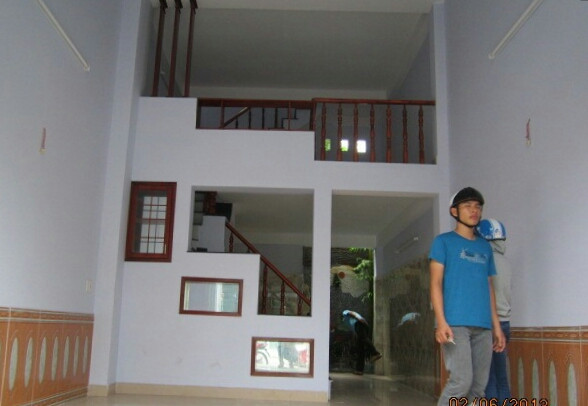 Chính chủ bán gấp căn nhà 1 lầu mới xây, đường Nguyễn Thị Tú 50m2, 900tr (0965 651 369)
