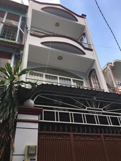 Bán Nhà Hẻm 8m Đồng Đen , Quận Tân Bình. 5x18 . Giá 7,6 Tỷ