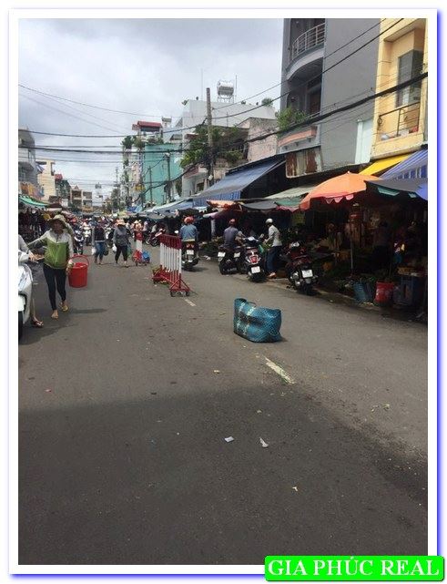 Bán gấp MTKD chợ Nguyễn Sơn, 5.7x12m (NH 6.5m)