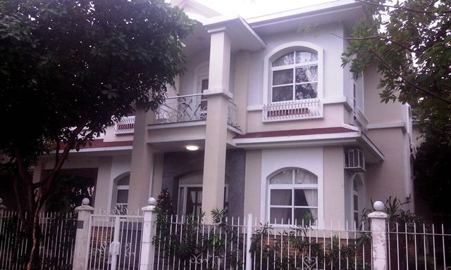 Cho thuê biệt thự Mỹ Thái 1, nhà rất đẹp, nội thất cao cấp, mới sơn sửa. Giá tốt nhất 25 triệu/th