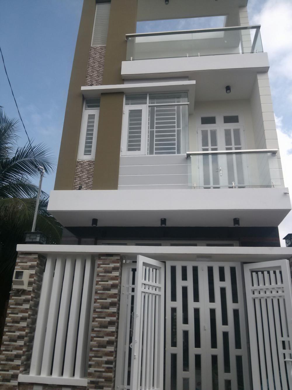 Bán nhà rất đẹp, thiết kế hiện đại, đường 6m, Nguyễn Văn Tạo, nhà bè, khu dân cư văn minh