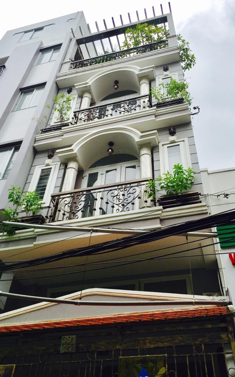 Hot. Nhà MT đường Lê Hồng Phong, Quận 10, DT: 4.6m x 10.5m, kết cấu: 3 lầu