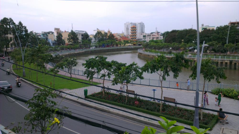 Bán nhà 2 MT số 560 Trường Sa, phường 2, quận Phú Nhuận