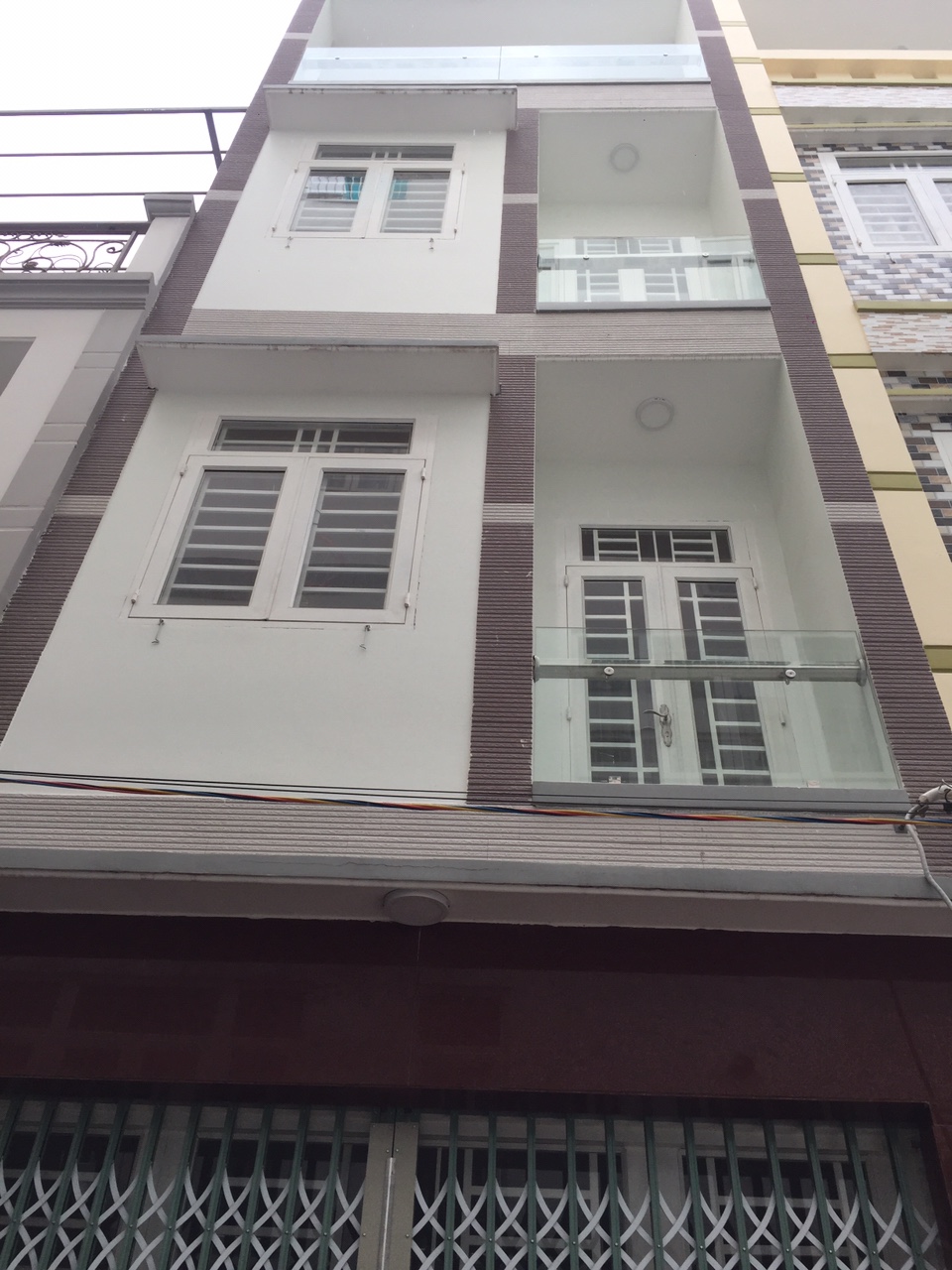 Nhà dt 4x10m, đúc 1 trệt, 2 lầu, đường Phạm Qúy Thích, P. Tân Qúy, Q. Tân Phú