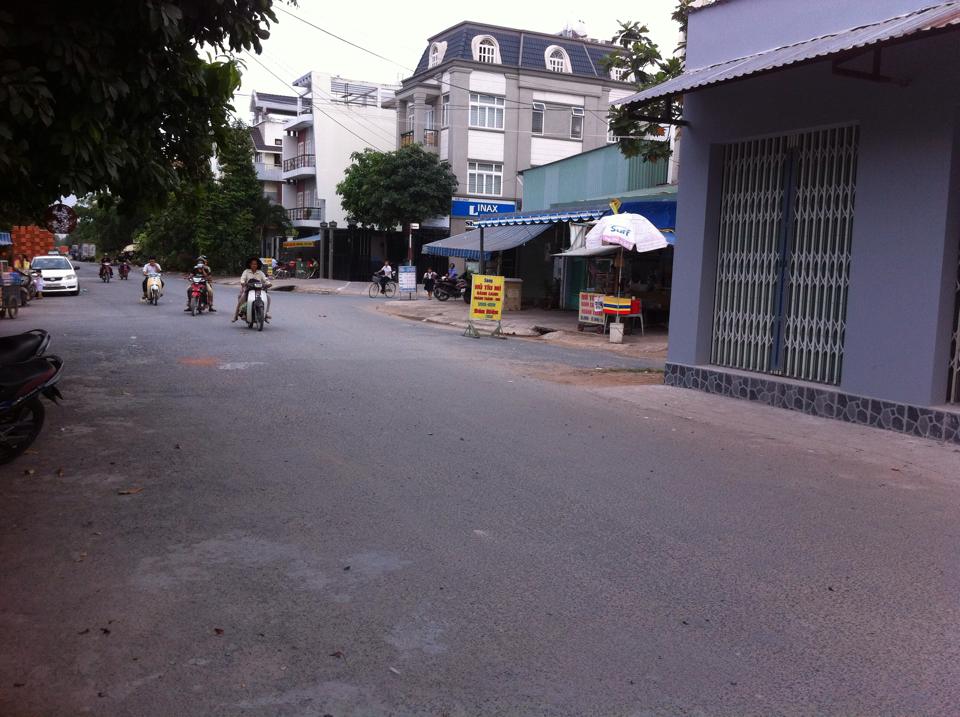 Bán nhà mặt tiền đường Số 27, P. Hiệp Bình Chánh, Thủ Đức, sỏ hồng, giá 6 tỷ, 6mx28m, 0935799986