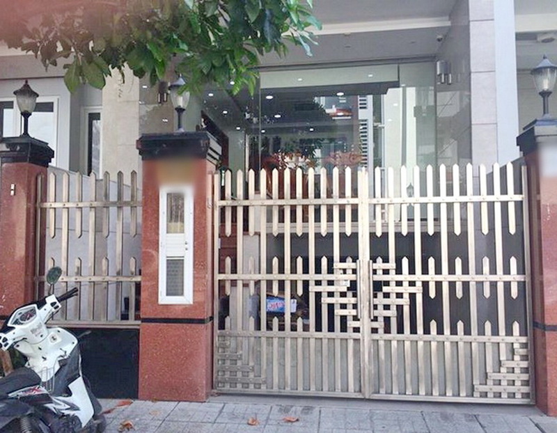 Nhà mặt tiền đường Số 41, Phường Tân Quy, Quận 7, 5 phòng ngủ, gara xe hơi 