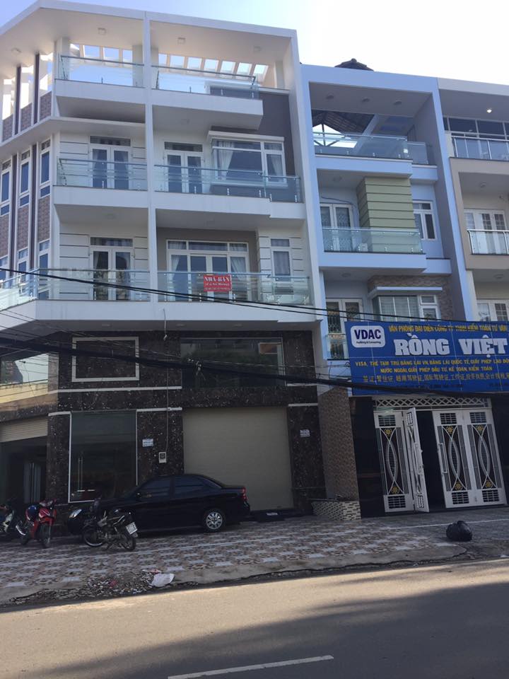 Bán nhà mới 3.5 tấm, MT đường Số 28, Ao Sen, Phường Bình Trị Đông B, Quận Bình Tân