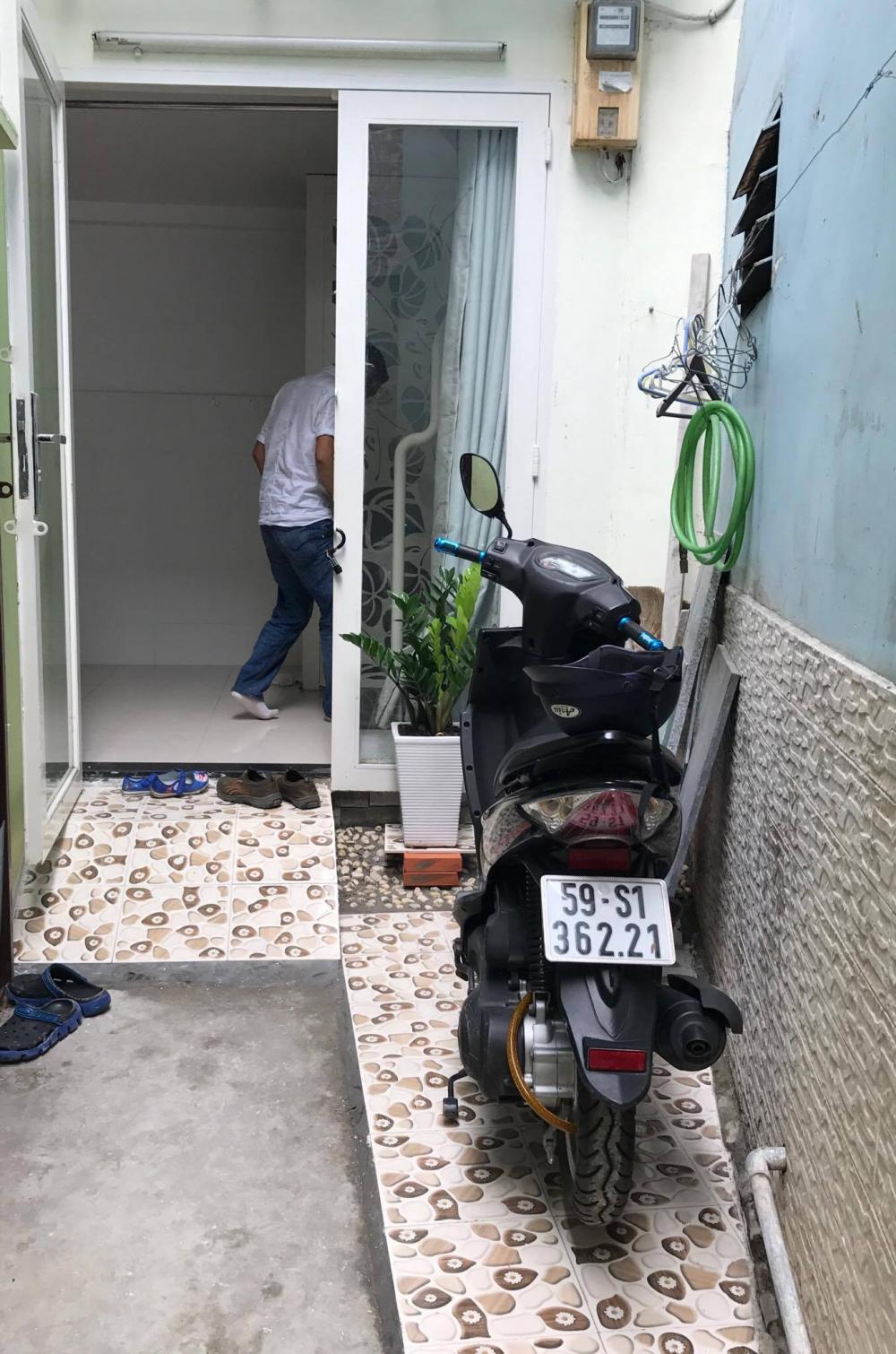 Nhà nhỏ đẹp Phan Đăng Lưu DT 15m2, 3x5m, 3 tầng, giá 1.6 tỷ
