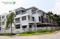 Bán biệt thự song lập nằm trong khu dân cư cao cấp, gần kề Phú Mỹ Hưng, giá tốt nhất thị trường