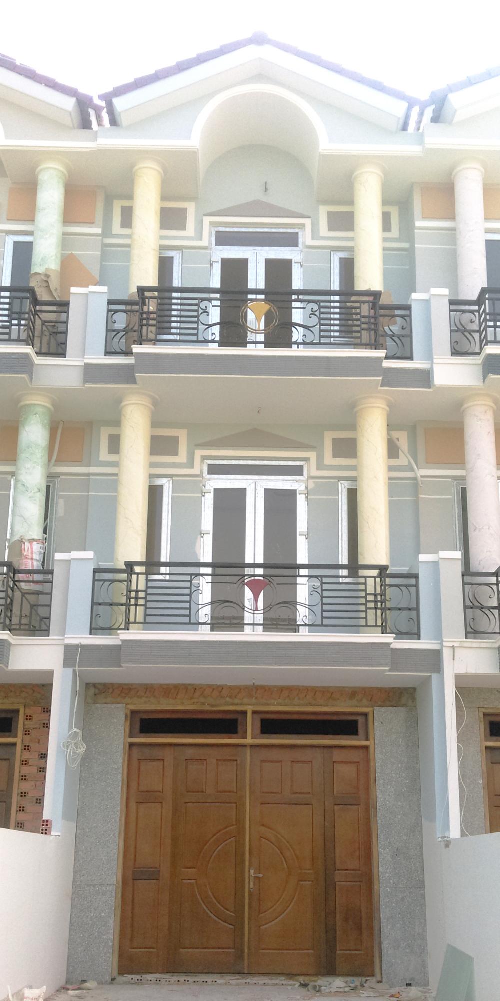 Bán nhà 2 mặt phố tại Đường Bàu Cát, Phường 14, Tân Bình, DT: 6x15m, 3 lầu mới. giá 11.3 Tỷ