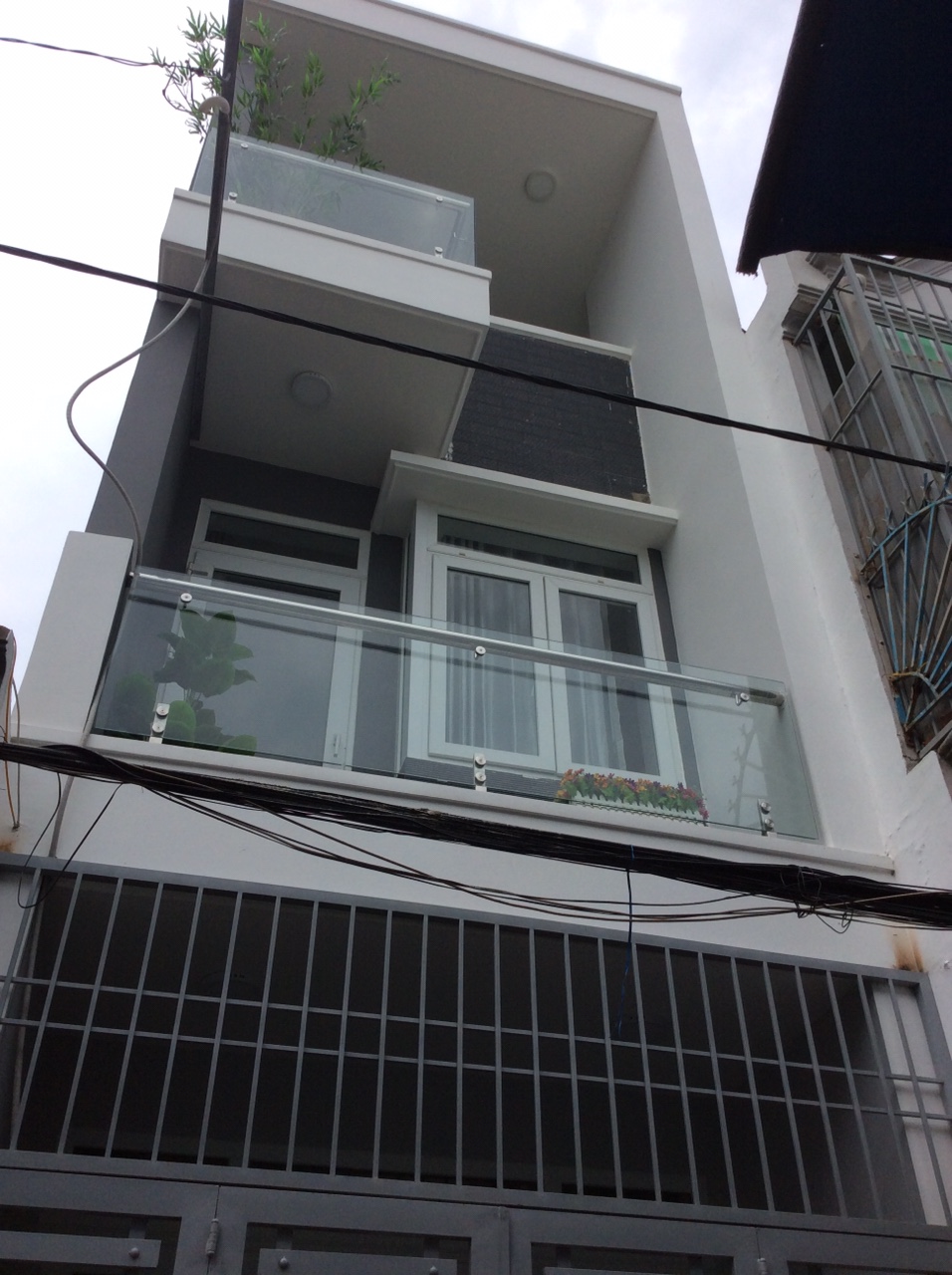 Bán nhà Hẻm 33 Nguyễn Sỹ Sách, P,15, Q. Tân Bình