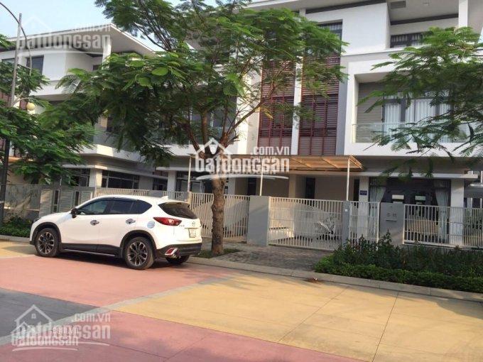 Bán nhà phố đường Nguyễn Thị Định, Quận 2, giá 6,5 tỷ/căn. LH xem nhà thực tế 0903183239