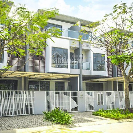Bán nhà phố đường Nguyễn Thị Định, Quận 2, giá 6,5 tỷ/căn. LH xem nhà thực tế 0903183239