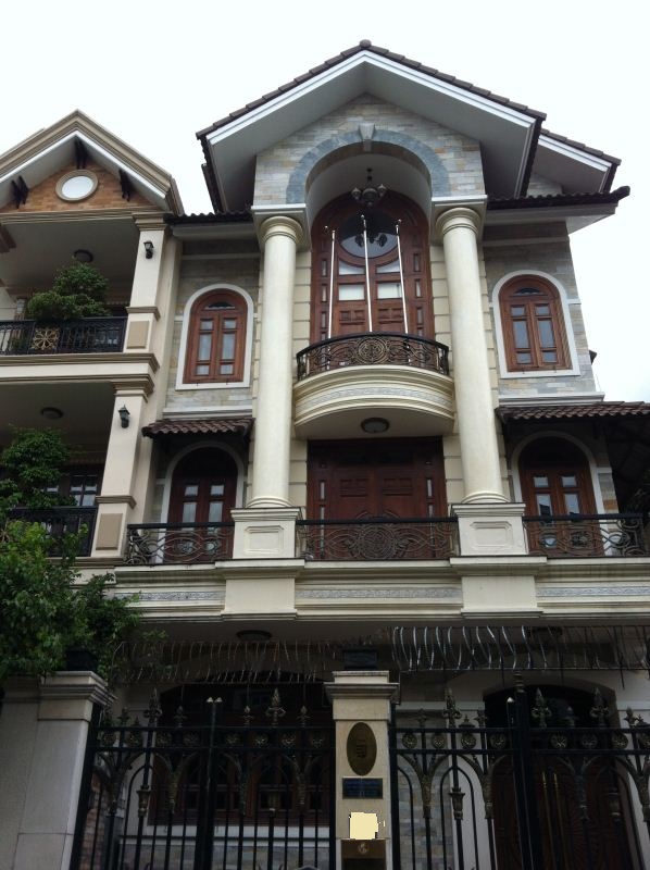 Bán nhà riêng tại đường Nguyễn Văn Trỗi, phường 10, Phú Nhuận, TP. HCM, DT 143m2, giá 10.1 tỷ