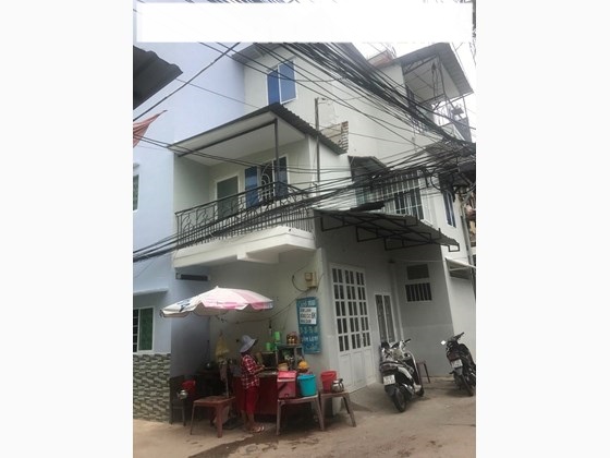 Nhà 2 MT hẻm xe hơi thông 136 Trần Văn Quang, phường 10, quận Tân Bình