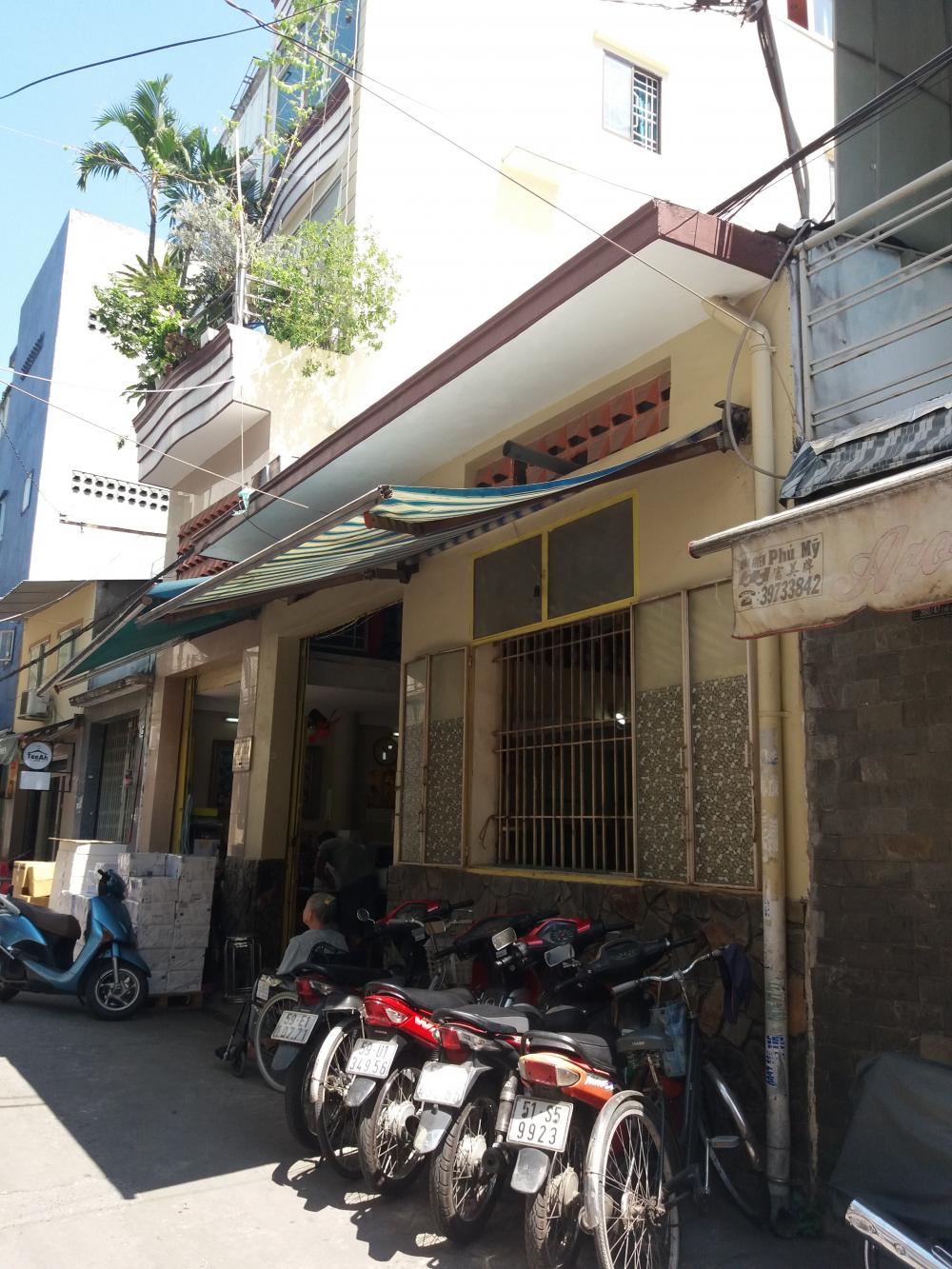  Nhà bán gấp mặt tiền Trần Quang Khải, Quận1 . DT: 7.9x38m, lầu - Giá: 62 tỷ