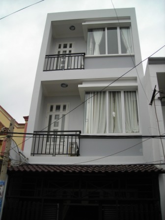 Bán nhà ở Hóc Môn 1 trệt 2 lầu mặt tiền đường Nguyễn Văn Bứa, Giá 1 tỷ 4, LH: 0169 7674 768