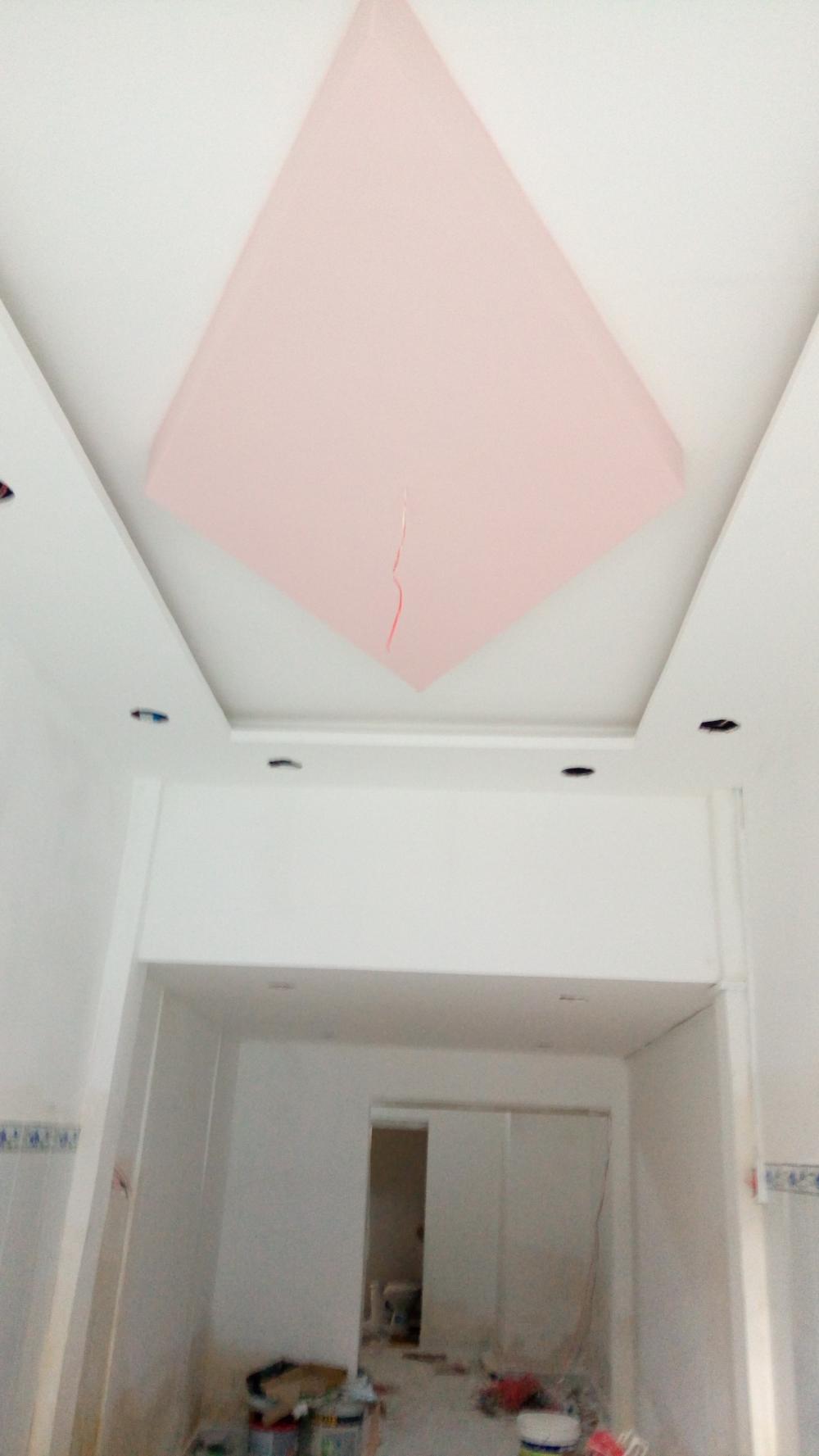 Nhà 1 trệt, 1 lầu, hẻm 45, đường Tô Ngọc Vân, cách chợ Thủ Đức 200m, có SHR, giá 1 tỷ 450tr